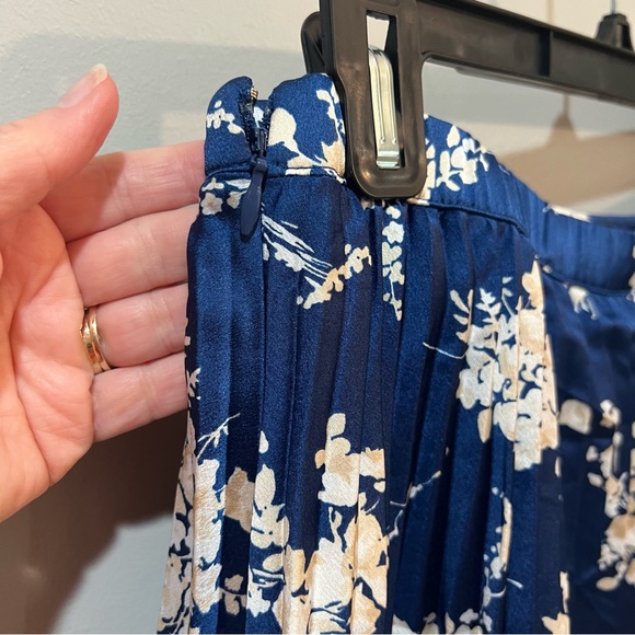 Abercrombie & Fitch Blue Floral Maxi Skirt - Picture 7 of 7